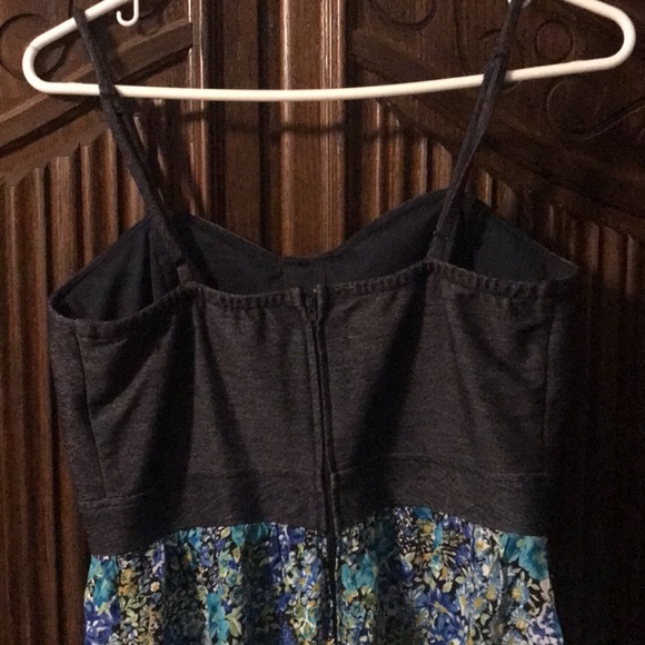 Adorable Fun Little Romper Mini Dress - Picture 4 of 6